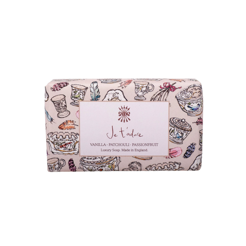 Je t’adore soap bar – Vanilla & Patchouli